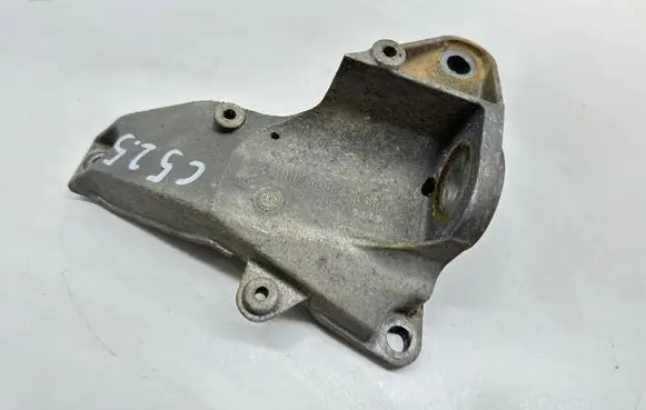 Audi A6 S6 C5 4B Engine mounting bracket 8D0399114AJ