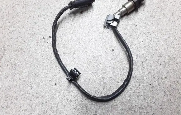 BMW 7 G11 G12 Lambda probe sensor 8593852