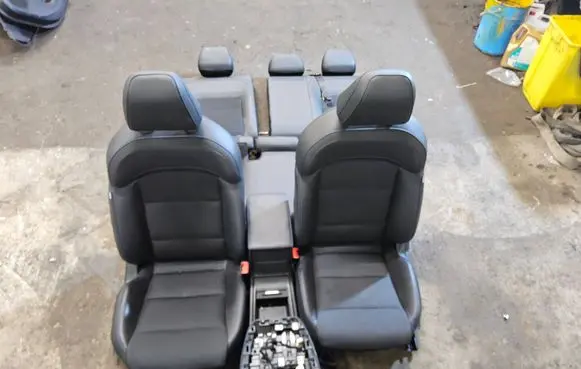 MG MG4 ev Seat set 