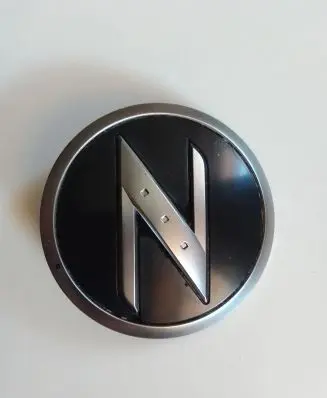 Nissan 350Z Manufacturer badge logo/emblem 63890CD000
