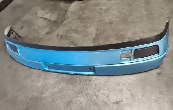 Volkswagen Transporter - Caravelle T4 Front bumper 701807101