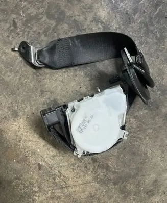 BMW 1 F20 F21 Front seatbelt 34078320 14101102