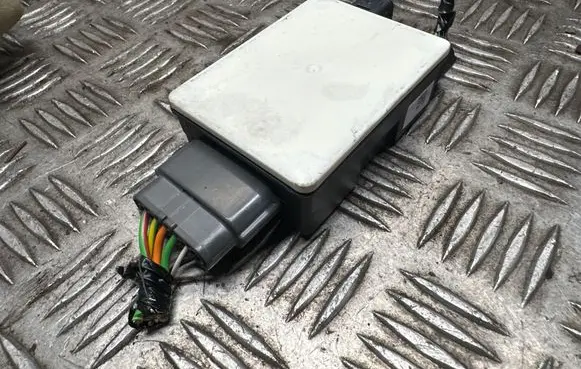 Nissan Qashqai Fuel injection pump control unit/module 0580001013 169109238R