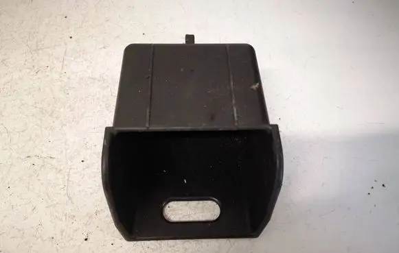 Mercedes-Benz E W211 Glove box A2116830075