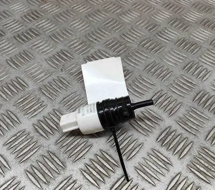 BMW X7 G07 Windscreen/windshield washer pump 8736998