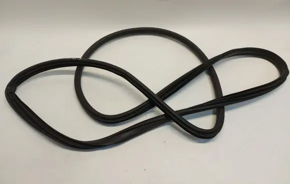 Nissan X-Trail T33 Front door rubber seal NISXTRUSZ7012896