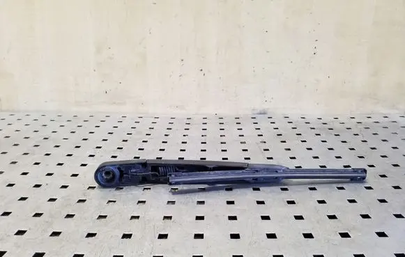 KIA Soul Rear wiper blade arm