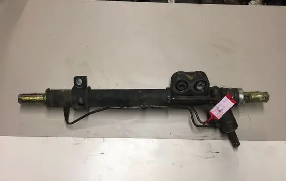 Nissan Navara D40 Steering rack