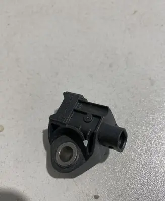 Mercedes-Benz E W213 Airbag deployment crash/impact sensor A2139051300