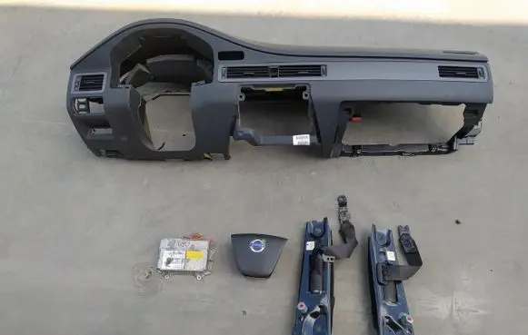 Volvo S80 Dashboard 