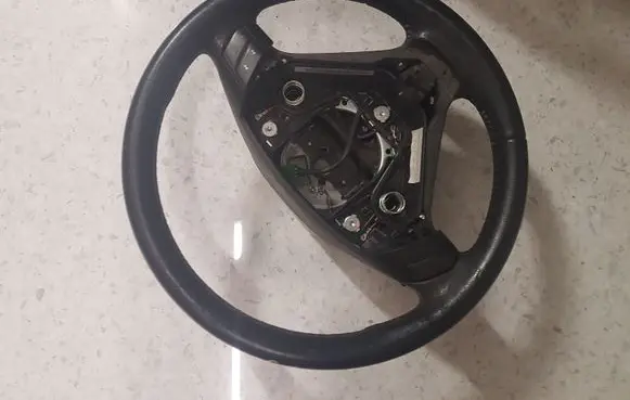 Volvo S60 Steering wheel 08666887