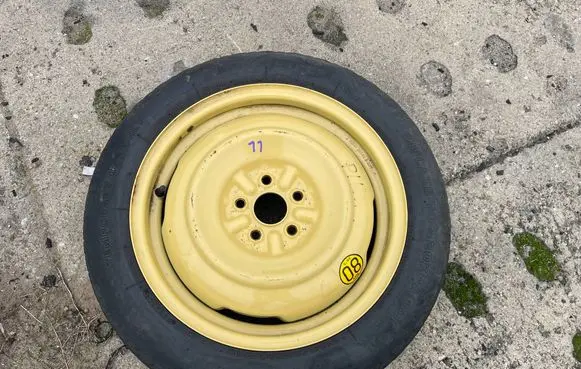 Toyota Prius (XW30) R16 spare wheel 