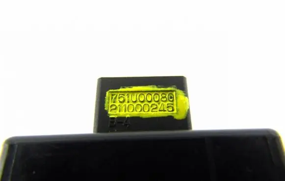 Hyundai Tucson JM Headlight level height control switch 751U00080