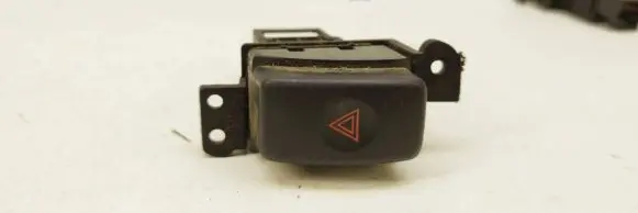 Subaru Legacy Hazard light switch