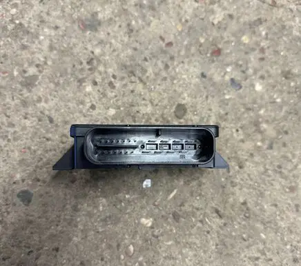 BMW 5 F10 F11 Rear brake EMF control unit/module 679908301 231220