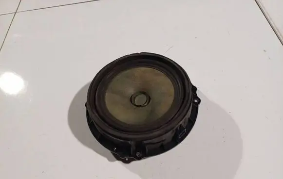KIA Ceed Front door speaker 963301h000 96330-1h000