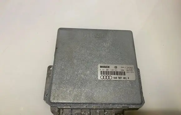 Audi A6 S6 C4 4A Engine control unit/module 4A0907401P 0281001320 191095