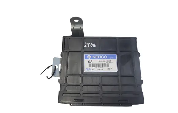 KIA Sportage Gearbox control unit/module 9090930268A1 9544739170