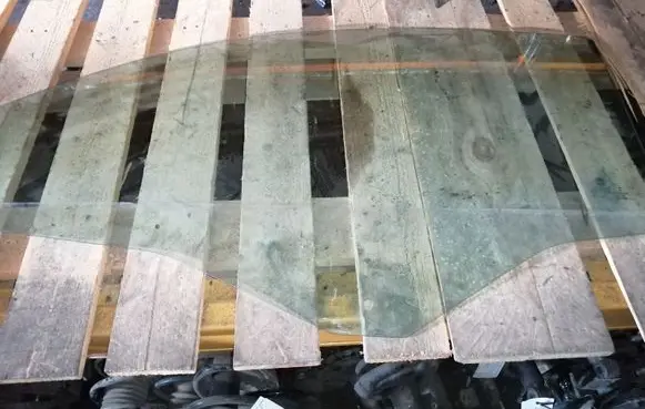Fiat 500 Front door window/glass (coupe) 