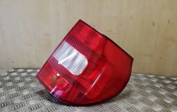 Skoda Yeti (5L) Rear/tail lights 5L0945096 VP9SXX13404A