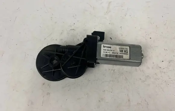 Audi Q7 4M Seat adjustment motor 3Q0959761A