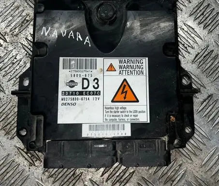 Nissan Navara D40 Engine control unit/module 23710EC07C 5800675 275800S754
