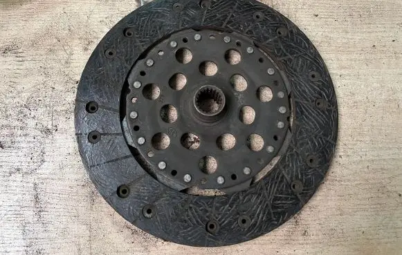 Mitsubishi Space Star Clutch pressure plate 302385902 30611710B