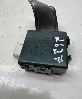 Lexus IS 220D-250-350 Door control unit/module 8597053030 0515004060