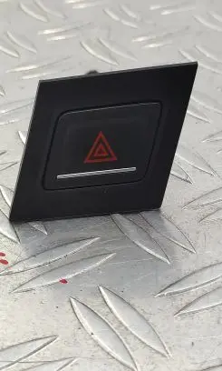 Volkswagen Touran III Hazard light switch 5TC953509