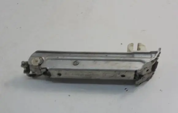 Audi A4 S4 B5 8D Lift Jack 8D0011031D