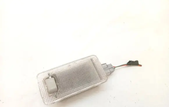 Lexus IS 220D-250-350 Rear seat light
