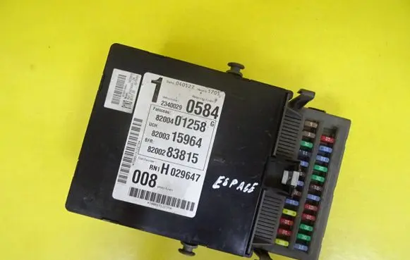 Renault Espace - Grand espace IV BSM Control unit 8200283815-B 8200401258