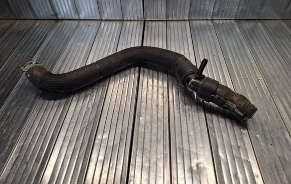 Ford Fusion II Engine coolant pipe/hose