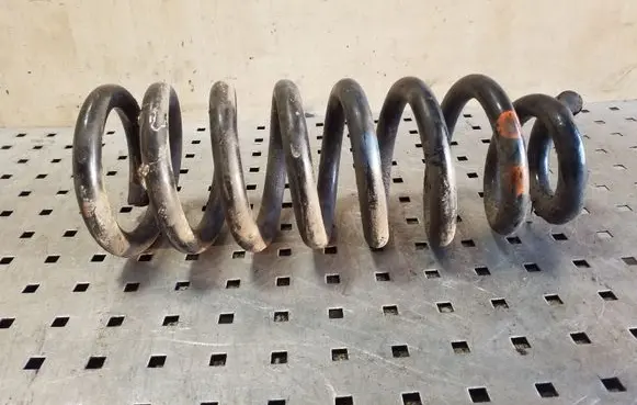 KIA Sorento Front coil spring