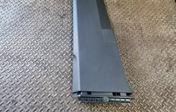 Volkswagen Tiguan (B) pillar trim (bottom) 5NA867291D 5NA867291E