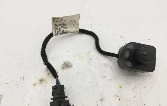Audi A6 S6 C6 4F Wing mirror switch 4F0971765
