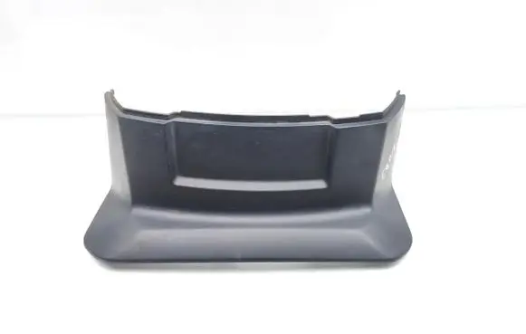 Mitsubishi Pajero Tailgate/boot lid cover trim 5837A006