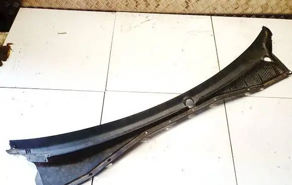 Subaru Legacy Wiper trim 91411AE010