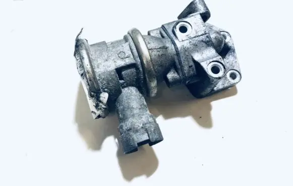 Audi A3 S3 8P EGR valve 06A131351F