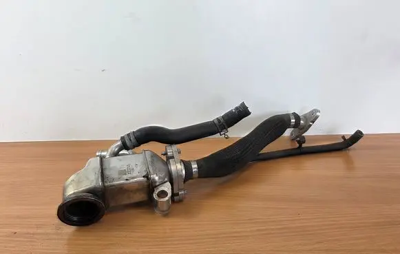 Ford Focus EGR valve cooler JN1Q9F464AA