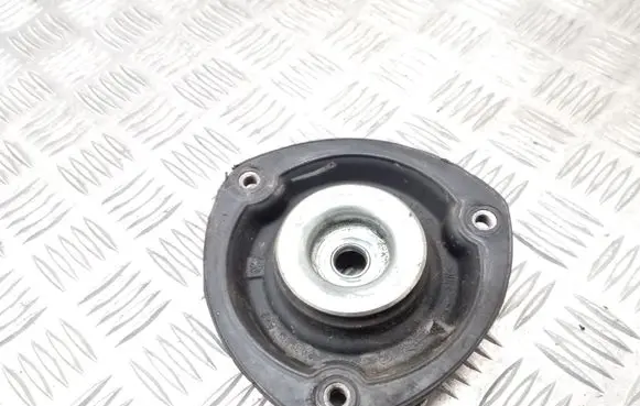 Skoda Octavia Mk3 (5E) Front upper strut mount 5Q0412331C