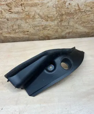 BMW X2 U10 Rear/tail light trim molding 30E0515 60829010 301484