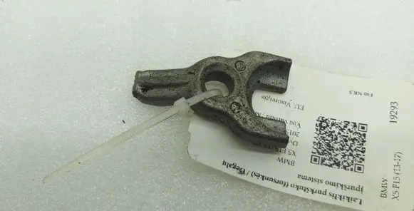 BMW X5 F15 Fuel Injector clamp holder 13537797881 7797881