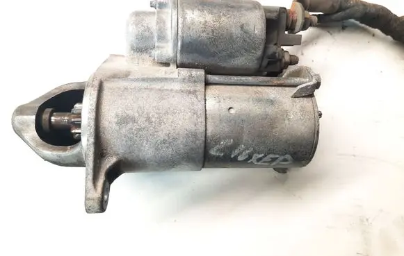 Opel Zafira B Starter motor