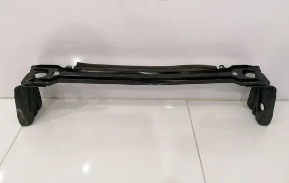 Chrysler 300C Bottom radiator support slam panel 
