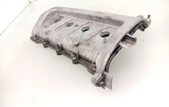 Audi A8 S8 D3 4E Rocker cam cover 077103476AA
