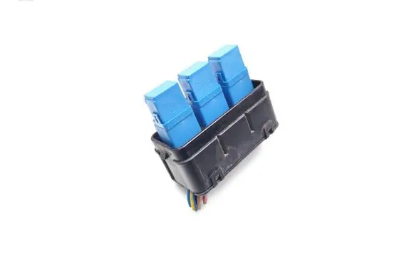 Nissan Qashqai Fuse module 24382AD100
