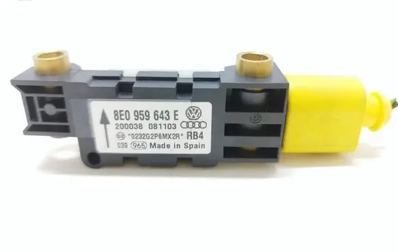 Audi A6 S6 C5 4B Airbag deployment crash/impact sensor 8E0959643E 081103 200038