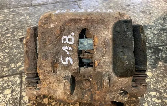 Opel Vivaro Front brake caliper