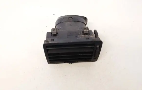 Skoda Octavia Mk1 (1U) Dash center air vent grill 1u1819701